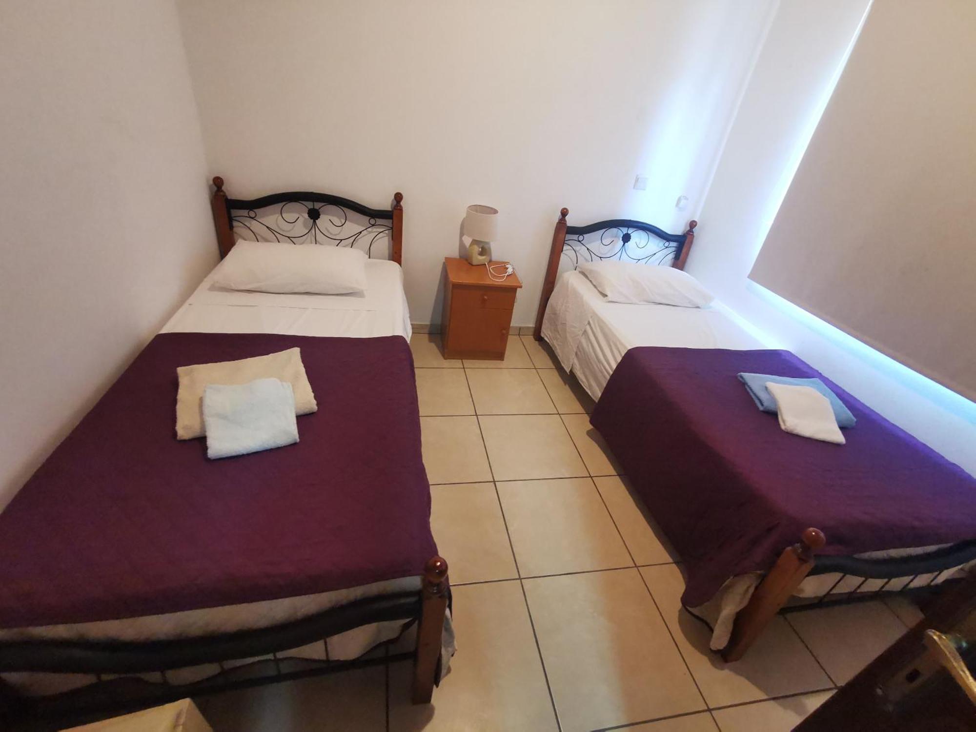 Strovolos Rooms Studios Никосия Номер фото