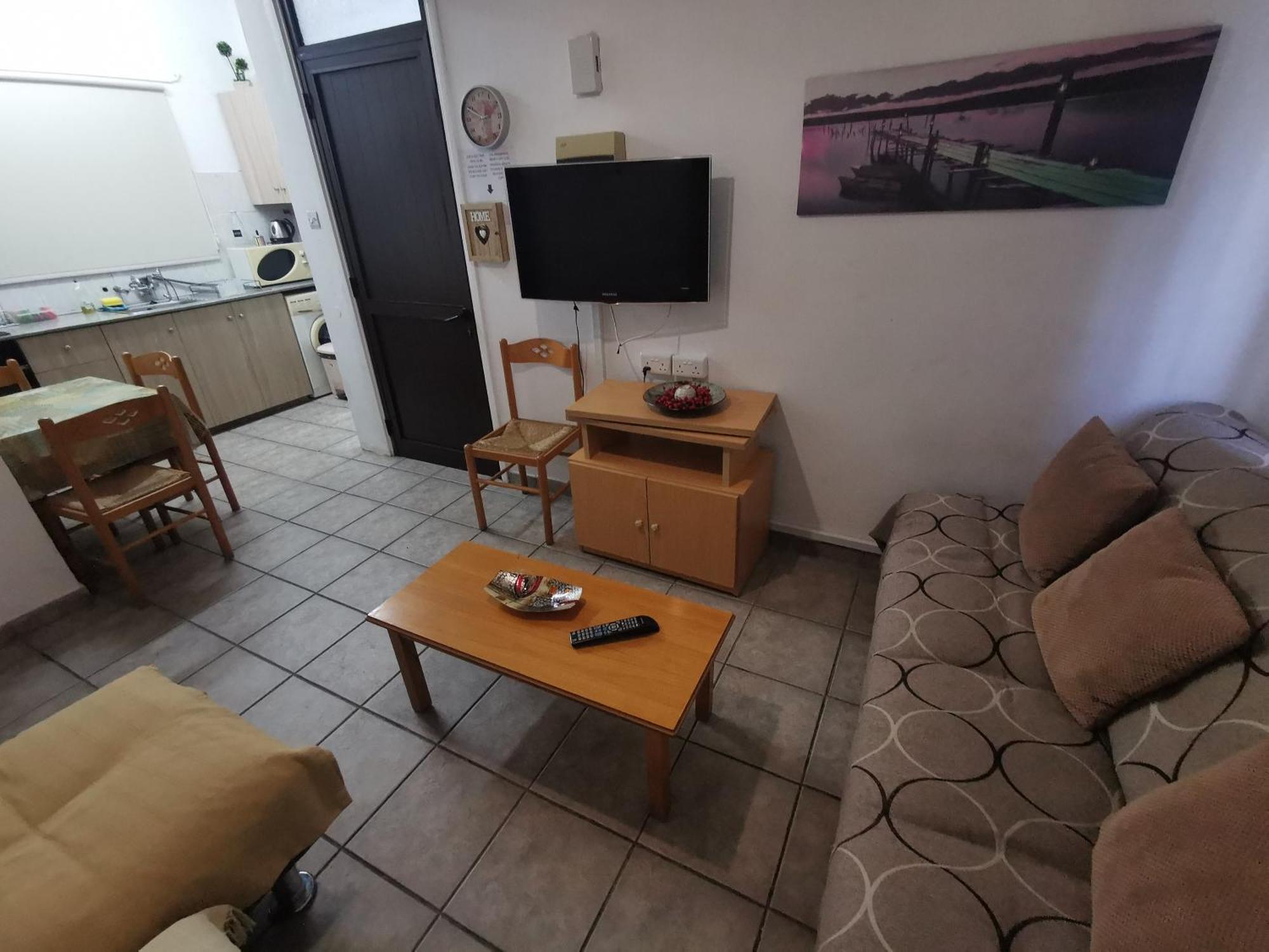 Strovolos Rooms Studios Никосия Номер фото