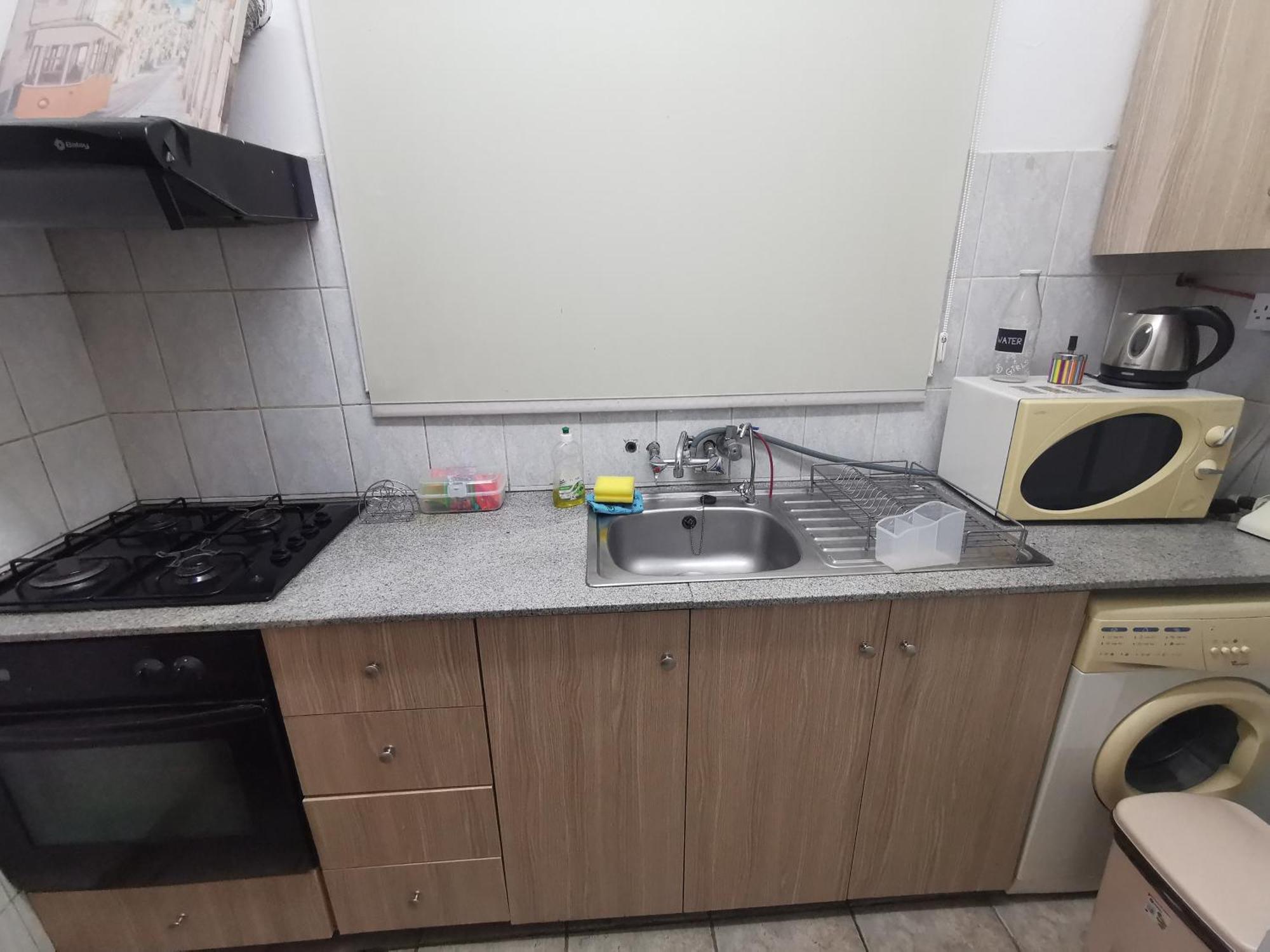 Strovolos Rooms Studios Никосия Номер фото